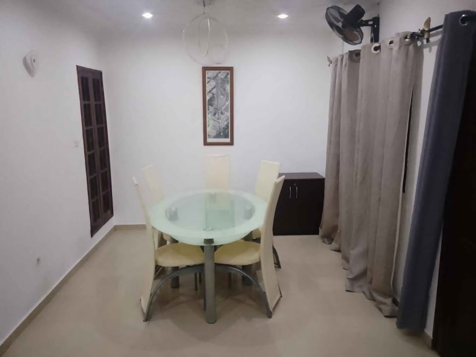 Appartement meublé de deux chambres salon à Akogbato — photo 5