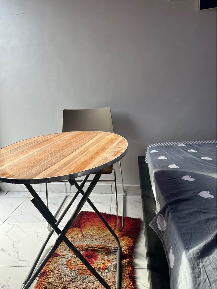 Studio Meublé Moderne | Fidjrossè | Clim + Wifi + 5min Plage — photo 3