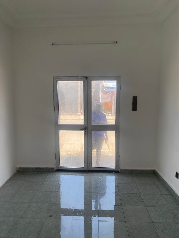 📢 BOUTIQUE SANITAIRE DISPONIBLE À FIDJROSSÈ  🏪✨ — photo 6