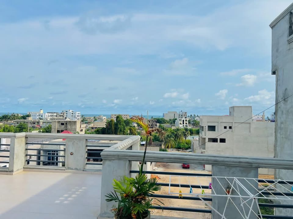 STUDIO MEUBLÉ HAUT STANDING AVEC VUE SUR LA MER — photo 4