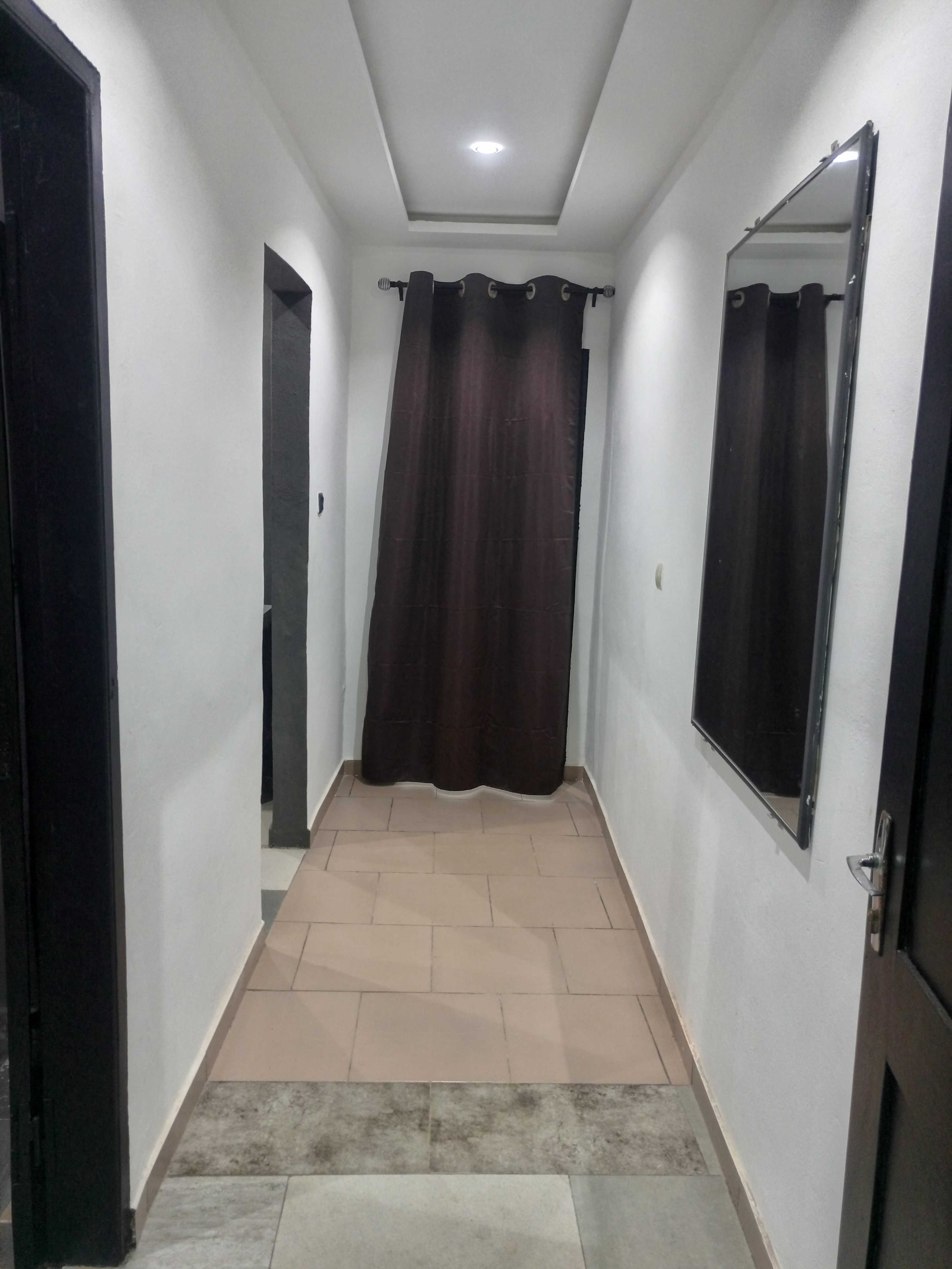 Chambre salon entrée personnelle — photo 3